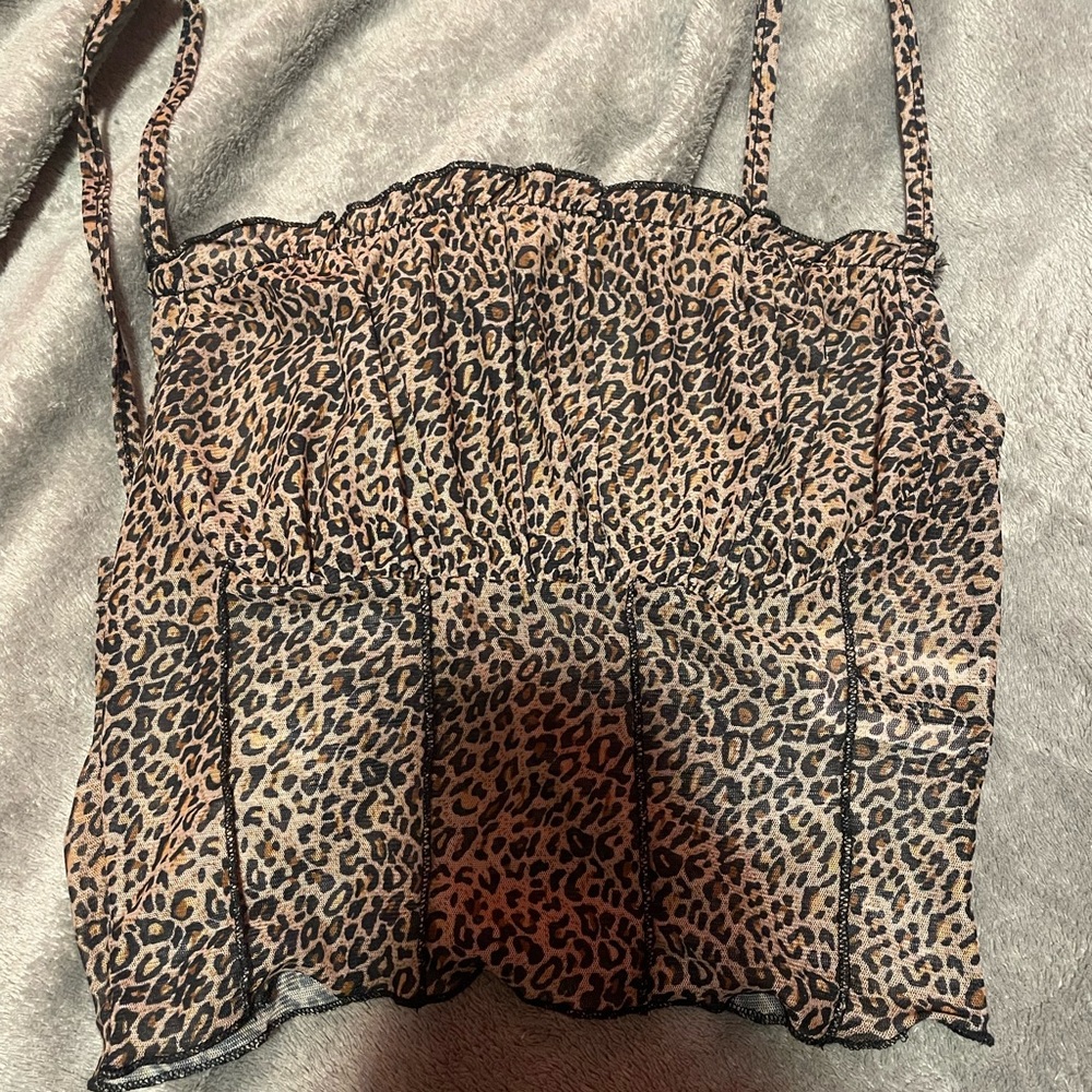 Cheetah print tanktop